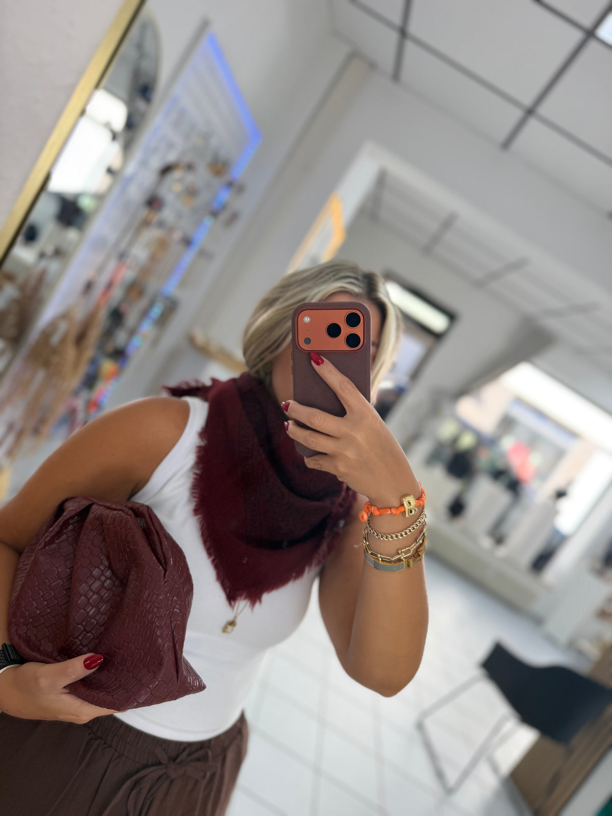 Clutch in Flechtoptik – Bordeaux